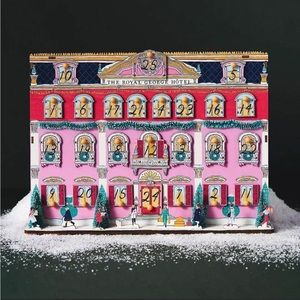 George and Viv royal hotel advent calendar